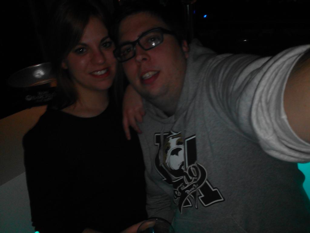 Quien dijo que los domingos no eran fiesta???? <a href="/LuciaLucea/">Lucia Lucea</a>