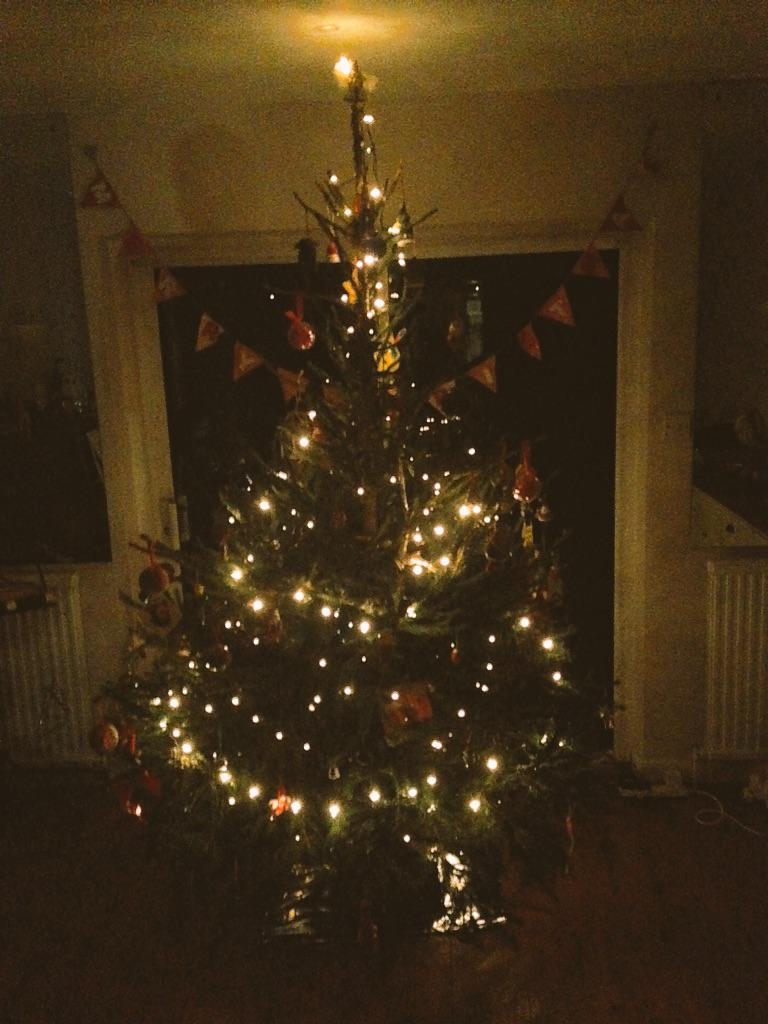 KirstieMAllsopp's tweet image. Bravo xx “@Mark_R_Woods:  x #spruced http://t.co/Gj5OiOvUnH”