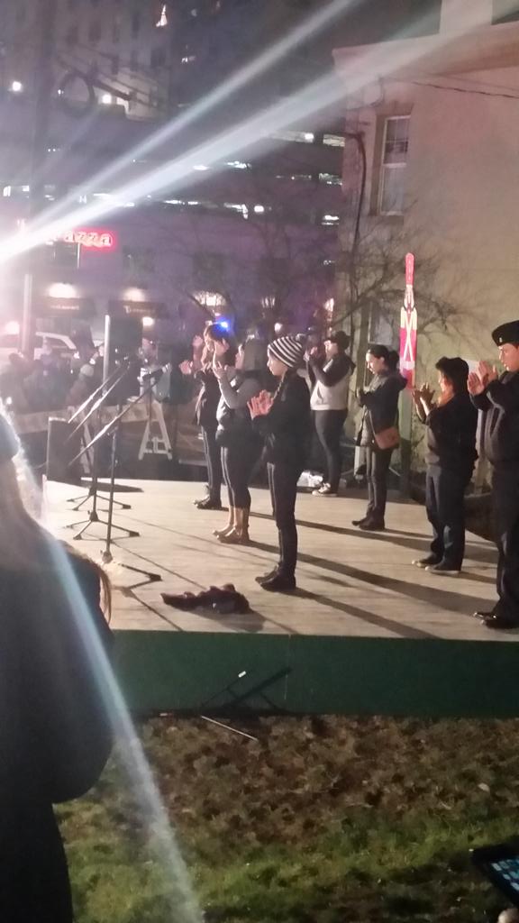 Perth Amboy HS choir. Silent Night @ tree lighting @ city hall circle. Great parade