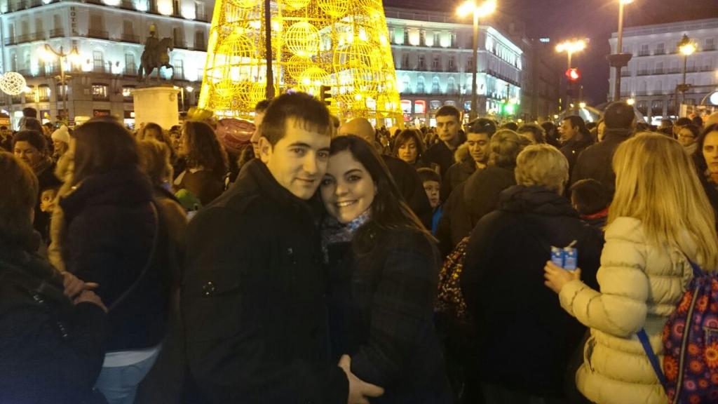 quimar92's tweet photo. Día en madrid con mi gordi :-) @periaviles8 http://t.co/ZVTy8GeqXK