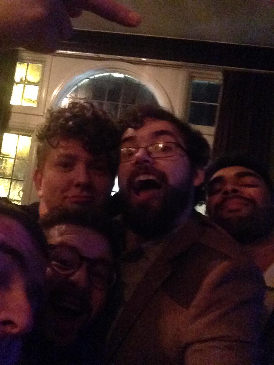 aeastw's tweet photo. #bullparty http://t.co/Z0SnzkAVAW