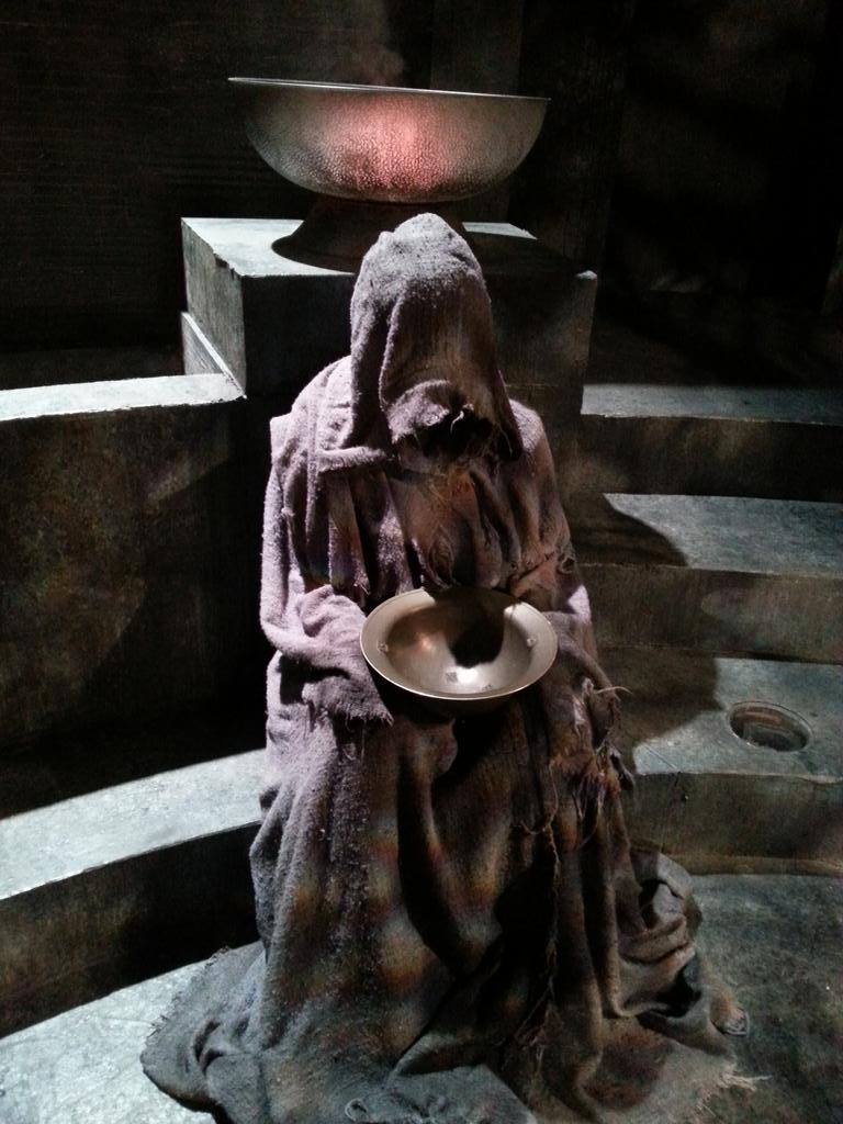 nafeesamonroe's tweet photo. CLOSING NIGHT! Thank you @FolgerLibrary & @RRShakespeare for including me on this fantastic journey. #FolgerCaesar http://t.co/TKZVifduV4