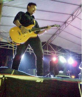 _GreenCanyon_'s tweet photo. Just follow Guitaris lead GC @rendiGC http://t.co/4BlETURbOz