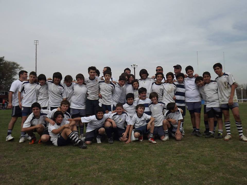 FuerzaMaxiCLC's tweet photo. Esto es Maxi y su equipo! #FuerzaMaxi http://t.co/BMRfn7NOL8