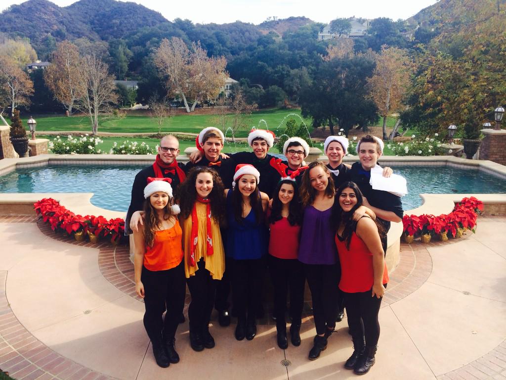 Unstrumental's tweet photo. What a fun weekend of caroling! Here we are today at the Holiday Homes Tour in Westlake! So beautiful! ๐
โจ #funst http://t.co/0ojzedyunO