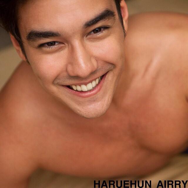 g_neabb's tweet photo. i love your smile :) http://t.co/O31s0NPgcw