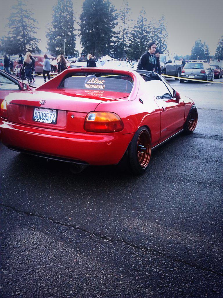 mcnellismichae1's tweet photo. Went to Pacific raceway car show today, saw some Hella clean cars #JDM #clean #hondagang #mint #ekwing #wagovan http://t.co/PpytGw3UM4