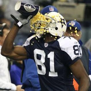 Happy Birthday to one of my favorite players growing up, Terrell Owens!!! 