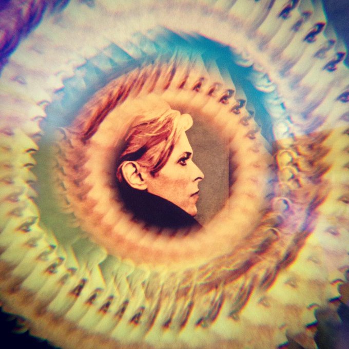 P.S. Bowie is so Kunti! http://t.co/6uKNwv9DGs