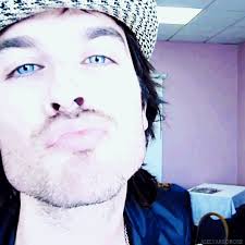 Beija depois que assim eu fico com vergonha Happy Birthday Ian Somerhalder From Brazil 
