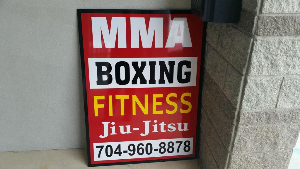 BoxingMid's tweet image. Come in a try a boxing, fitness or MMA workout for free anytime. If you really want to get in shape then come here!