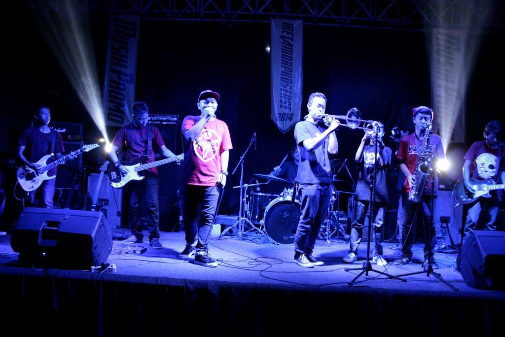 YuliJulli's tweet photo. Uin malang @mostcowSKA http://t.co/dZ1lHv2jtU