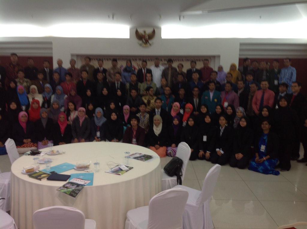 MYIDforum's tweet photo. Sesi perfotoan http://t.co/sSkmYSUeQV