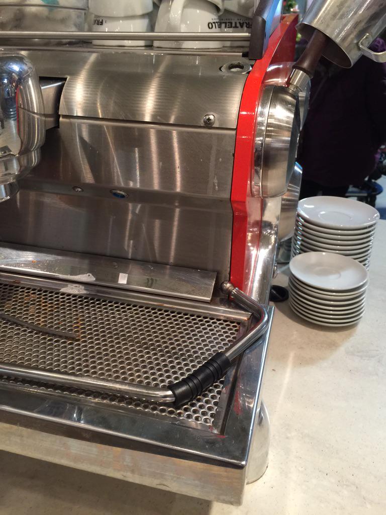 RoaryTalks's tweet photo. The steaming was strong in this one #mybad @FratelloAnalog http://t.co/xgIkQqcrHn