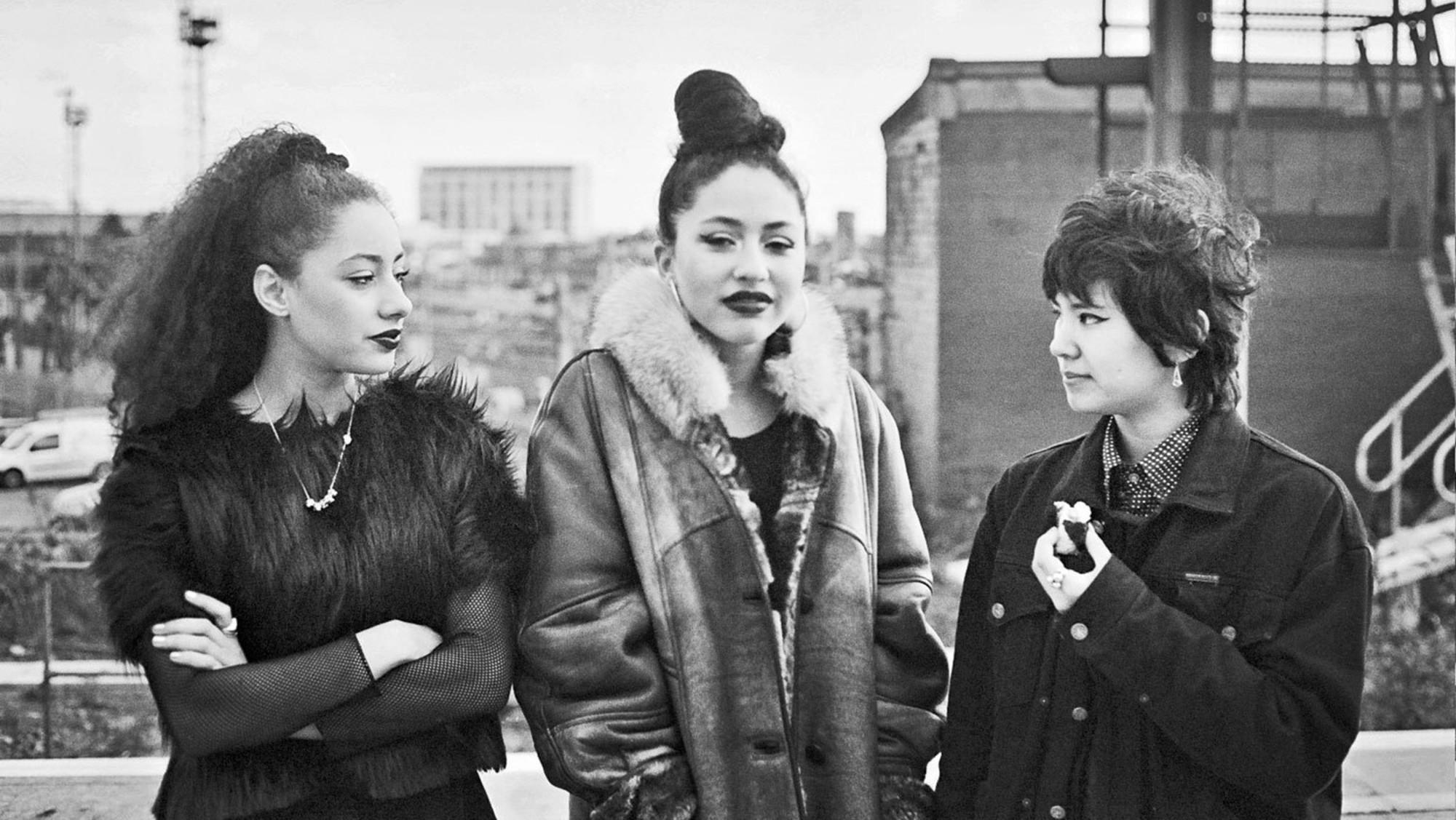 Embedded image permalink