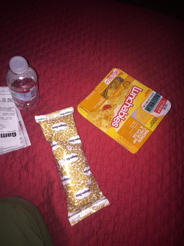 B4ThGF3CcAAe57c.jpg:large