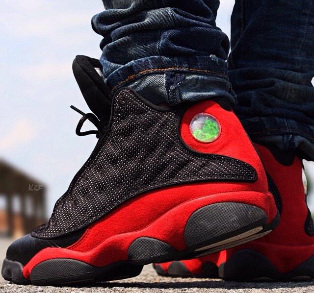 SneakerPics23's tweet photo. Bred 13's http://t.co/lysmi6KlIb