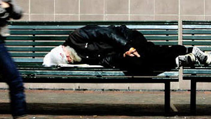 Community services sector struggling to meet demand for help, By Marion Ives and <a href="/jase_thomas/">Jase Thomas</a> bit.ly/1w4krLR