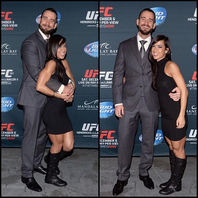 GazcaRosa's tweet photo. @WWEAJLee @Cmpunk So cute😍 #AjLee #CmPunk #ufc http://t.co/hGhT470leA