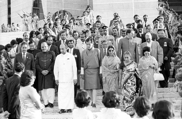 18thsaarc's tweet photo. History remains forever-First SAARC Summit Pic Collection. http://t.co/QRM4X2qoVZ   #Nepal #India #Bangladesh  http://t.co/ChwjHlYROQ