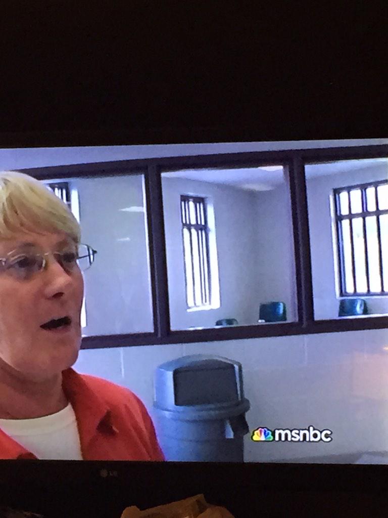 0xsigsoph's tweet photo. @mark_mcgrath Yea-we needed a vacation &amp; I always support my friend @scotthessel when he's nearby👍😬#WatchingLockUp 😜 http://t.co/NDU8mKjHQq