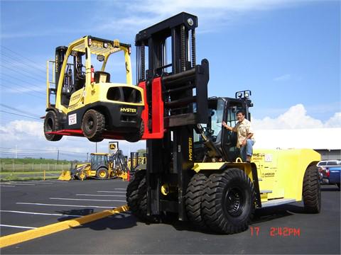 HiFiMachinery's tweet photo. Get Best Deal on Used 2011 #Hyster H620 #Forklift in San Francisco, CA, USA @ http://t.co/UyxoimG9zO http://t.co/JJabMw65zV