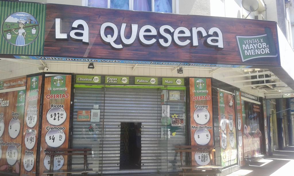 PolisenaM's tweet photo. A trabajar chauuu http://t.co/s19VR8eCuE