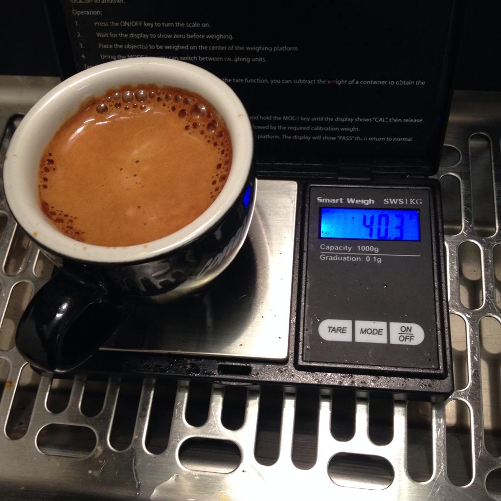 Really loving dialling in the new blend! And looking forward to more frequent changes squaremileblog.com/2014/11/25/cha…