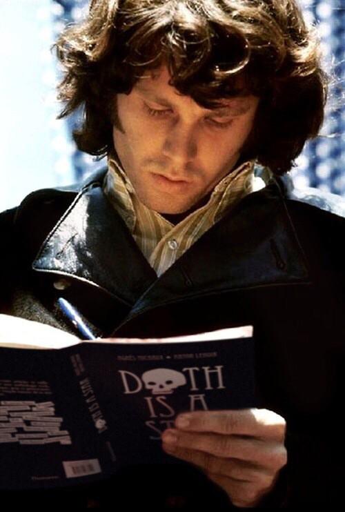 Happy Birthday Jim Morrison ! 
