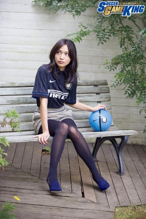 女子におすすめ かわいいサッカーユニフォーム5選 これで男子もイチコロ 港区olが株式投資を始めてみた