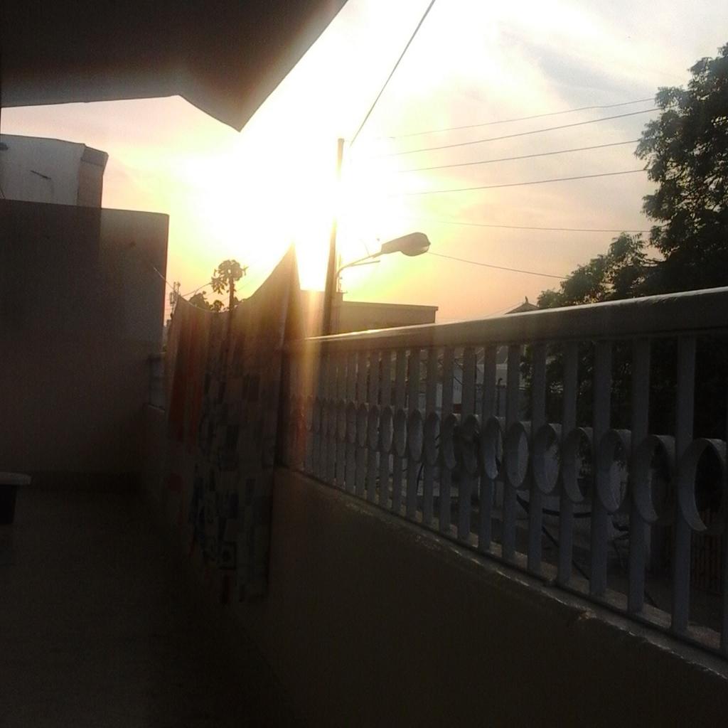 RFurrokh's tweet photo. Some sunset shootings when love hits me. ��
#LIFEISGETTINGBETTER. http://t.co/VCdASASDu2