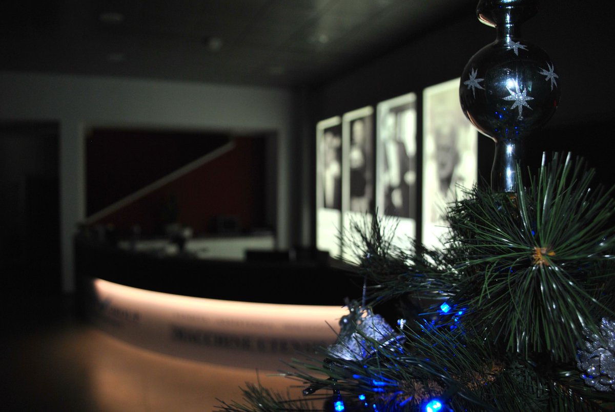 MasterGroupSrl's tweet photo. E voi ... siete pronti per il Natale ??? http://t.co/lyyJS6DkzQ