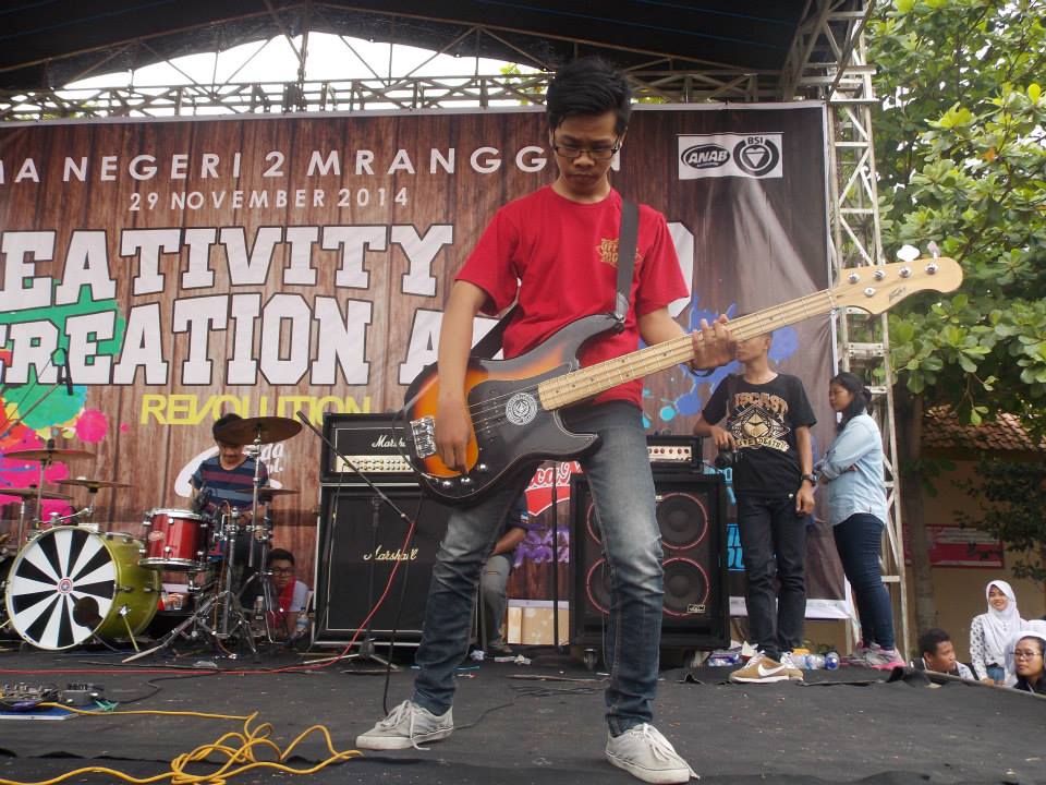 Ossmanda_2015's tweet photo. #REVOLUTION @OSMO_official @anisa_prili @hanna_widya @dhiniardhiani @havid_kotak http://t.co/HOSJPNmTMe
