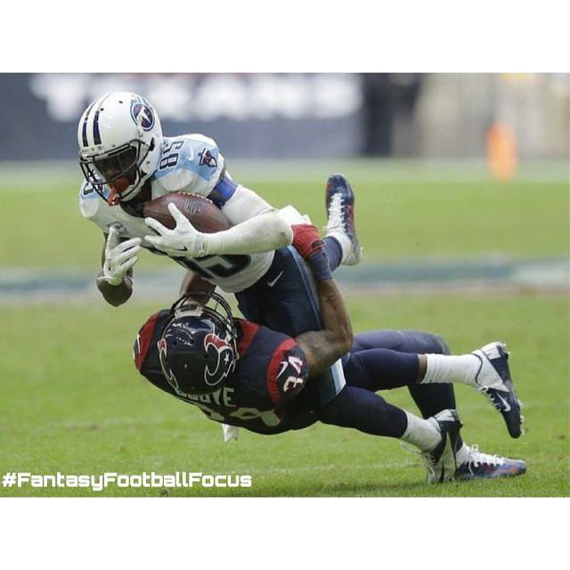 FootballFocus18's tweet photo. #NYGiants vs. #Titans Score: 36-7 Download the #FantasyFootballFocus app now, just go to... http://t.co/Kz8Rq49d4v http://t.co/r6QOa5w7La