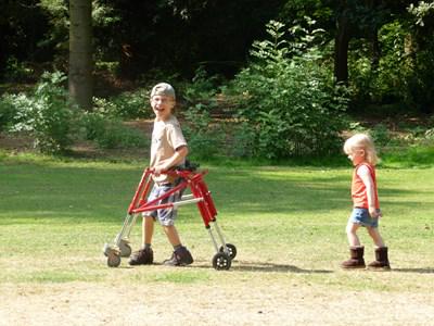 TreeofHopeCC's tweet image. Helping Oliver march on treeofhope.org.uk/marching-on/