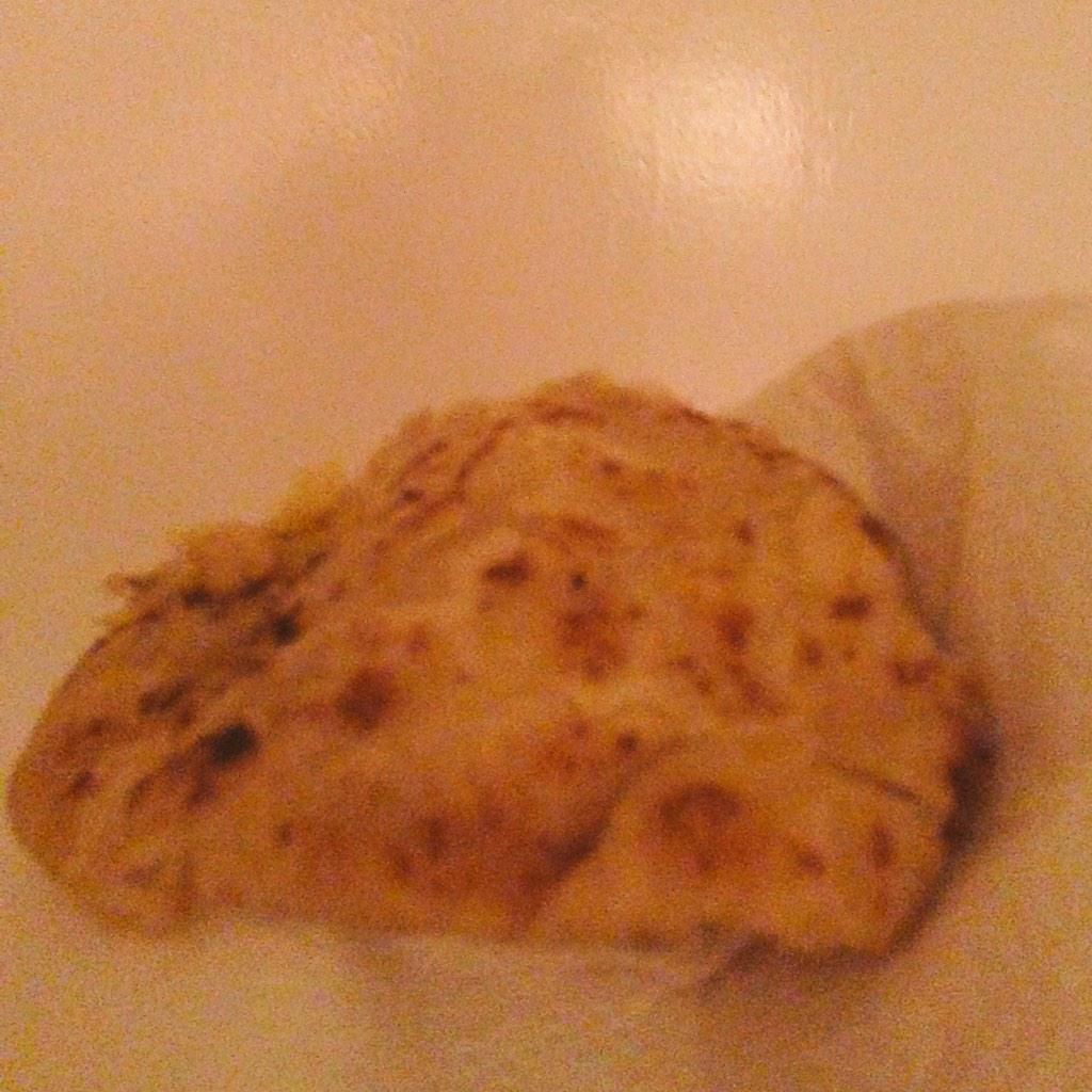 jessewalker's tweet photo. Nothing like 5am roti #afterlastcall from @pityoung aka #chefcindysmom right @cindytsyoung http://t.co/3G8z2Pynfq