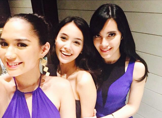 ChelLauvers's tweet photo. @michellalemieux girlfriends 🌸 http://t.co/COyckZ3N3N