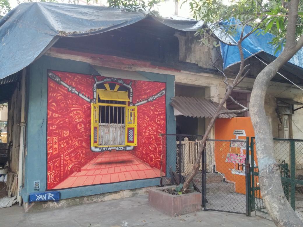 HoeZaay's tweet photo. To the artists that did this with @StartMumbai :  Beautiful.Breathes life into our concrete city.THANK YOU. http://t.co/wzQLQZlJsF