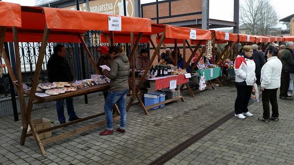 Tradicionalni Katarinin sejem z pestro izbiro izdelkov domačih obrtnikov. Odličen sejemski uvod v praznični čas.