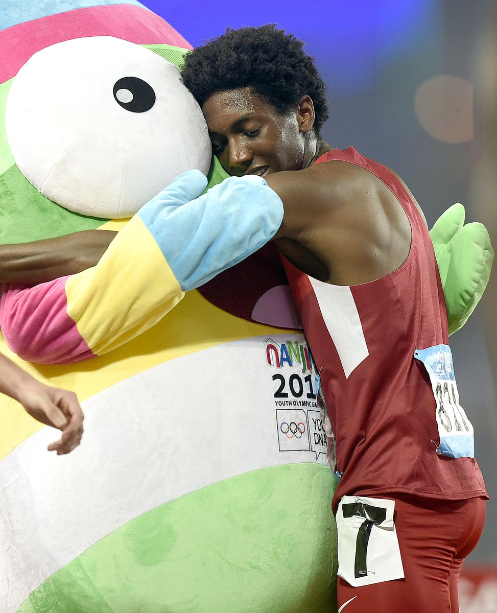 DiscoverNanjing's tweet photo. #Nanjing2014 #YOG #lookback Day8 -- #Nanjinglele the mascot misses you all! (c)Xinhua #discovernanjing #yogathletics http://t.co/stFi0xqgWH