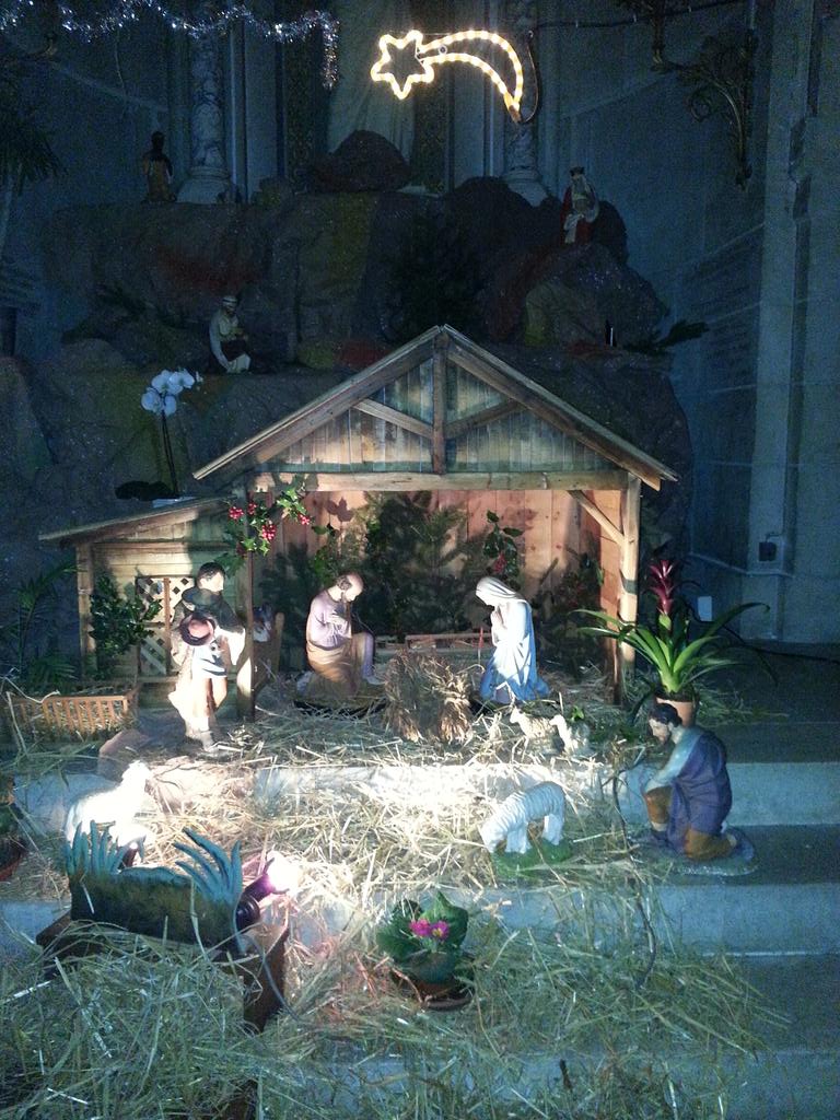 tityves37's tweet photo. Les crèches de mon quartier à #Tours @toursinmypocket .Faites pareil ! Publiez celles de votre quartier http://t.co/0tx1pLuYo3