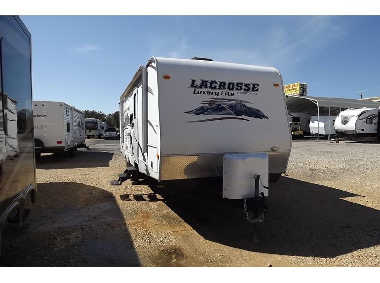 UsedRvsUsa's tweet photo. Best Deal on Used 2011 #Prime_time #Travel_trailer in Cedar Creek, TX , USA @ http://t.co/U2k0LRLJI6 http://t.co/dirsx7QW29