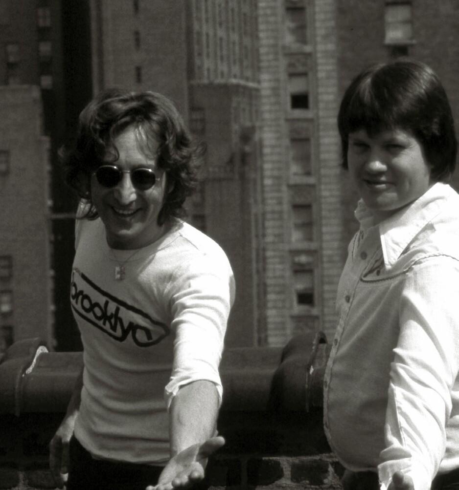 showgan14's tweet photo. Power To The People!!
Vocals: #RIPJohnLennon
Saxophone: #RIPBobbyKeys
: http://t.co/Cd4otmXFnn http://t.co/Piby5NeZuF
