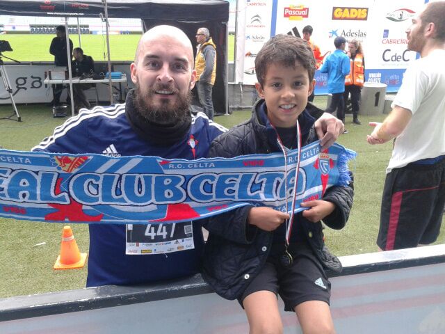 elnicopato's tweet photo. @FundacionCelta o celtismo e a familia sempre unidos. Hala Celta!!! http://t.co/4Lhx1Lm7lS