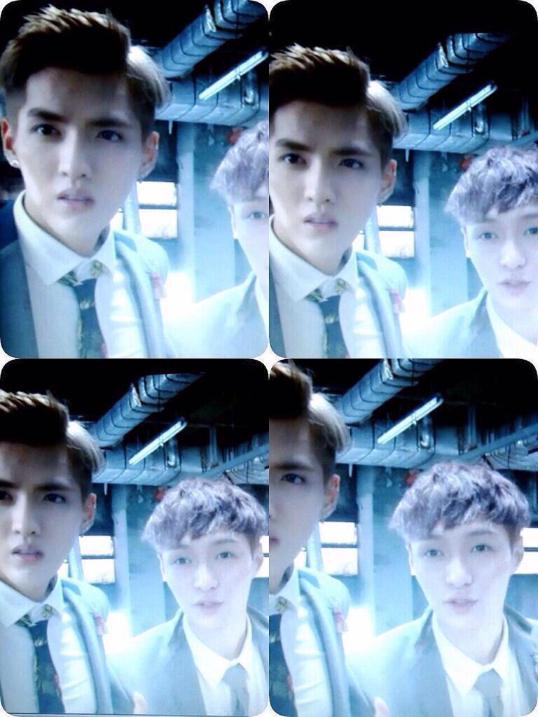 GALAXY_KRISLAY's tweet photo. อี้:ไอ้หมู สวัสดีเพื่อนๆในโซเชียลแคมหน่อยสิ
ฝาน:อะไรอ่ะ ... อะไรคือโซเชียลแคมอะ
#เรื่องราวของฝานชิง #KrisLay http://t.co/q8mX4Z90RM
