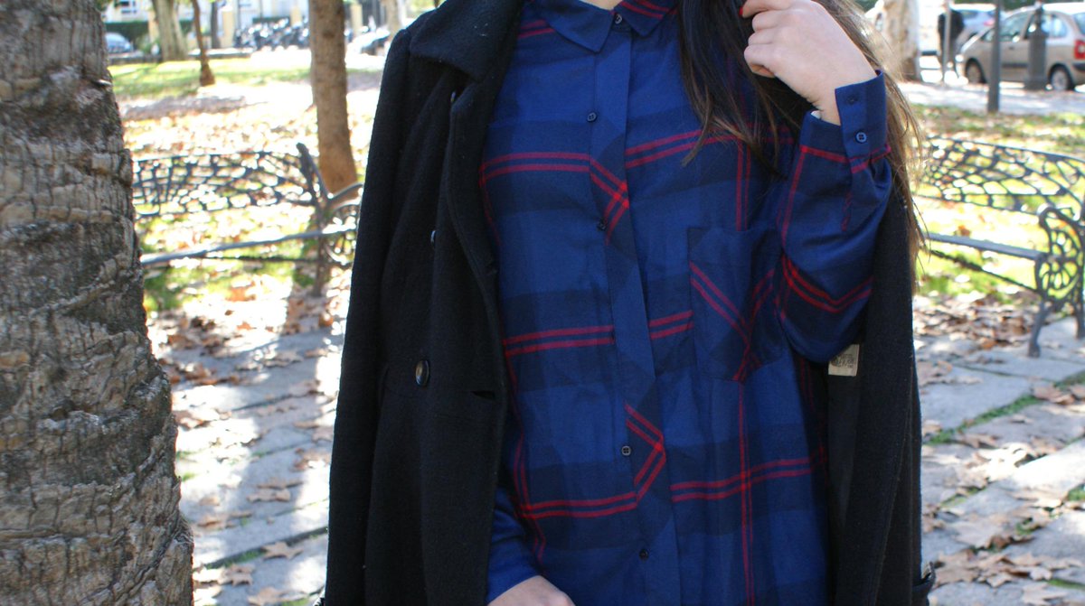 UTendencia's tweet photo. Adelanto del #new #post.Me he enamorado de esta #camisa de #zara!Joyas para un #estilo #casual,http://t.co/TlHvmEQFE0 http://t.co/ifiPCAt9Jc