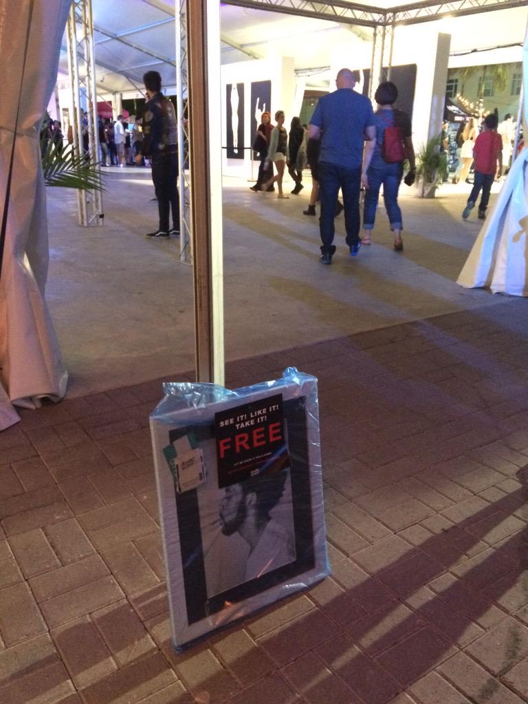 micheldaaaaaaa's tweet photo. @monhandworks #artbasel campaign was DOPE! #monhandworks http://t.co/CThyCL5by3