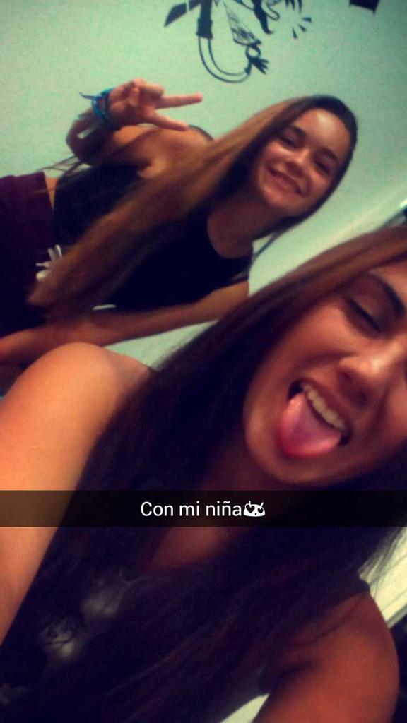 Chariijuarez's tweet photo. Yo quiero que vuelvan esos días de verano 💓 http://t.co/H7Xeo6cvdm