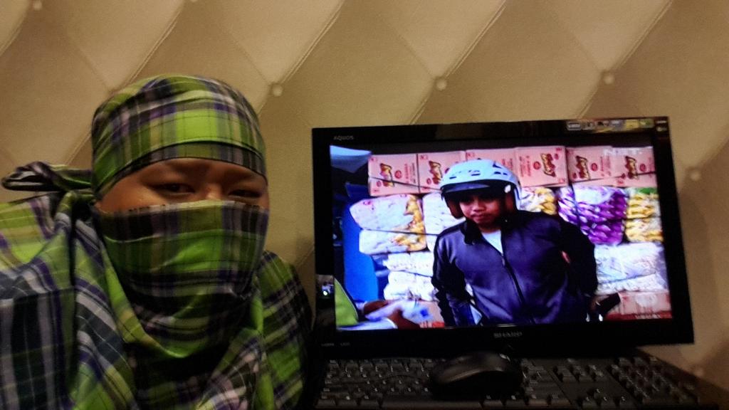 hans_Chandra's tweet photo. Siap 86!! Clue:E @netmediatama #NETMILIUNER_4 http://t.co/heWpz1DvzG