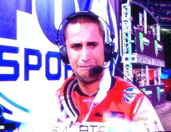 BenchRacingMx's tweet photo. #ReasonsToLookFowardToSupercross  Mike Alessi in general... You never know what your going to get with the Alessi's http://t.co/VJzKOQCydZ